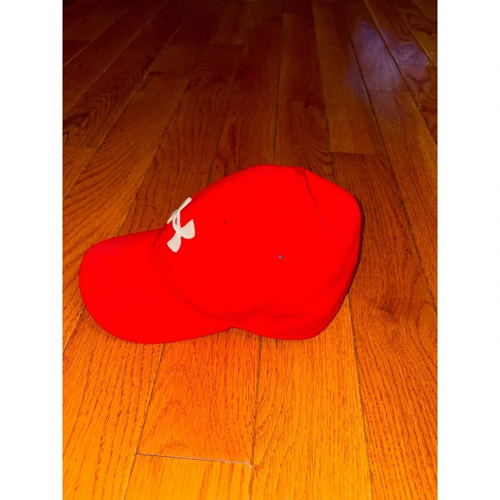 Under Armour Kids Red UA Classic Fit Baseball Cap Youth SM MD Hat